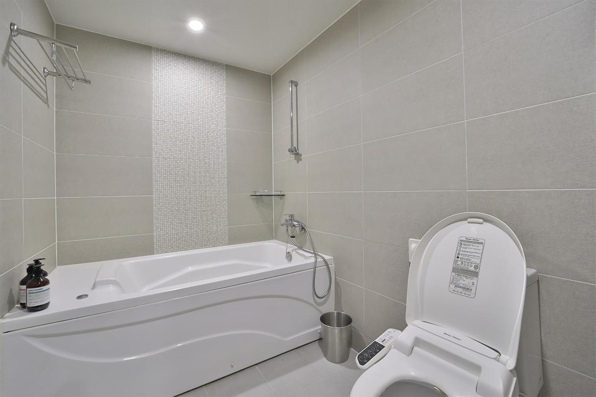 Busan Platinum Hotel Nampo Экстерьер фото