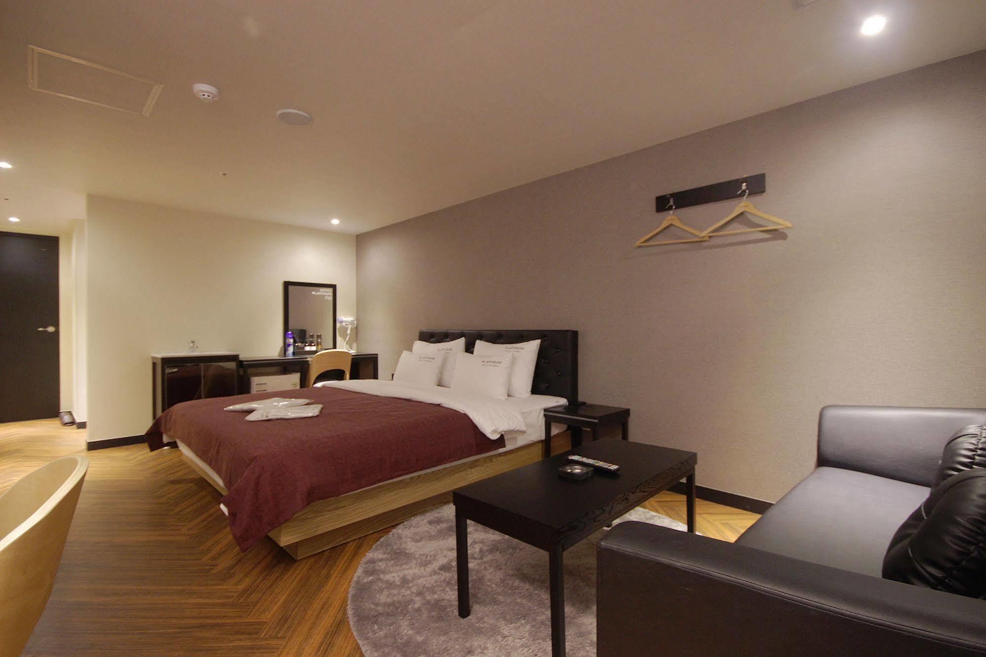 Busan Platinum Hotel Nampo Экстерьер фото